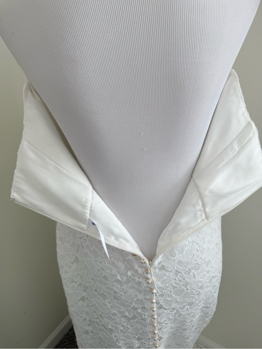 NEW Grace Loves Lace Joy Strapless Wedding Dress (L) and Joy Bolero Jacket (M) - Picture 15 of 16